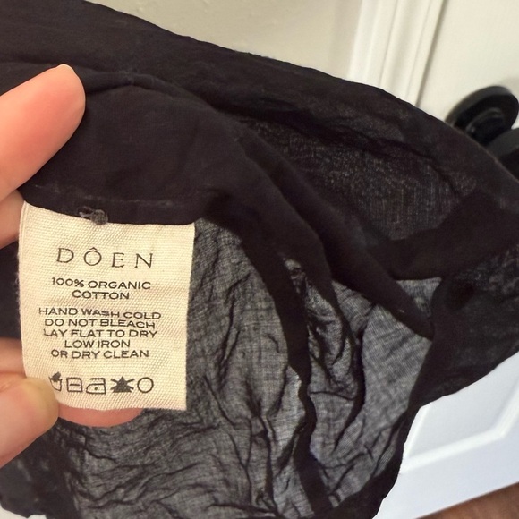 Doen Black Ruffled Blouse - Picture 5 of 12